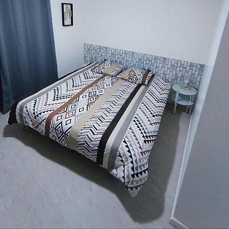 Le Bon Appart Proche Centre-Ville Roanne Zewnętrze zdjęcie